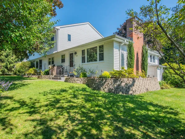 304 Tarbell Avenue, Watertown, CT 06779