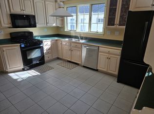 18 Orchard St, Medford, MA 02155