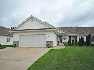 835 22nd St SE, Owatonna, MN 55060