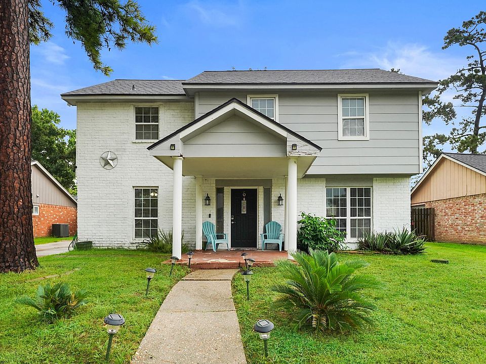 1st image of 23930 Creek Ridge Dr