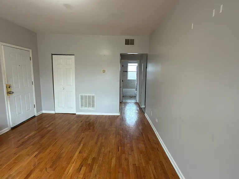 3807 W Thomas St #1 — Photo 2