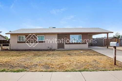 11605 N 58th Ave Photo 1