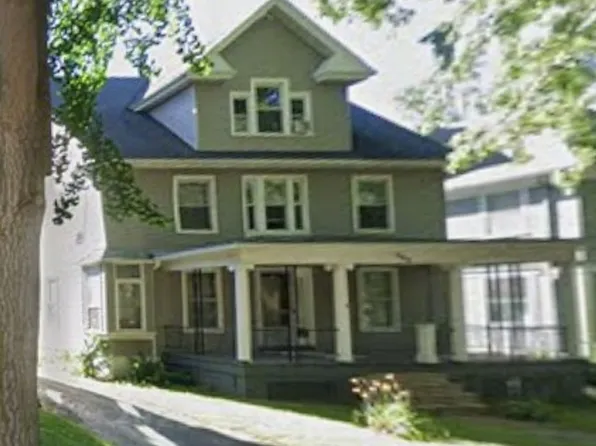 293 Dartmouth St, Rochester, NY 14607