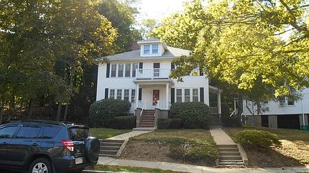 1st image of 440 Lowell Ave