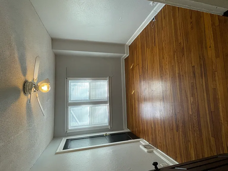5805 Tracy Ave — Photo 7