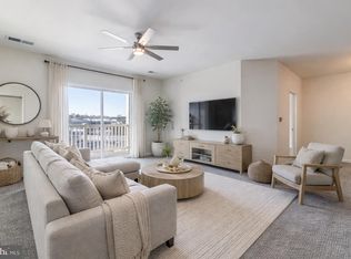 23570 F D R Blvd UNIT 401, California, MD 20619