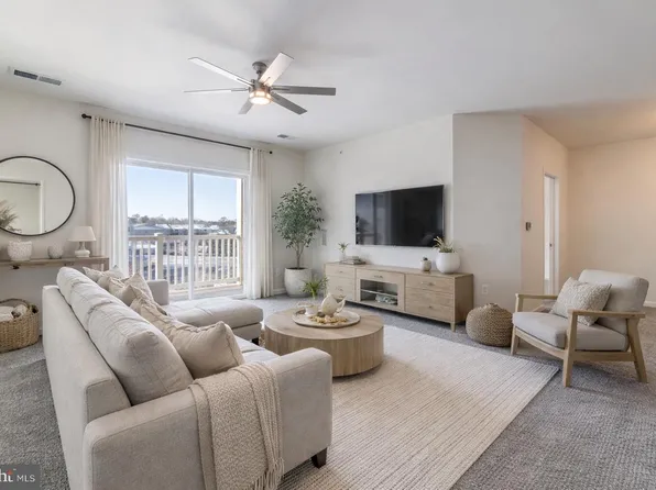 23570 F D R Blvd Unit 401, California, MD 20619