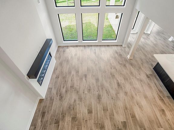 3rd image of 41884 Wendele Way