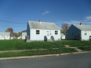 1st image of 142 Banister Ave