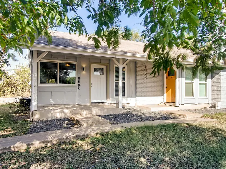 10508 Little Pebble Dr #A — Photo 2