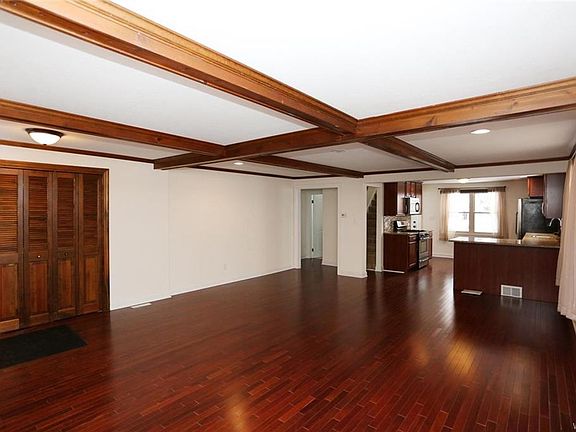3rd image of 62 Highland Ave