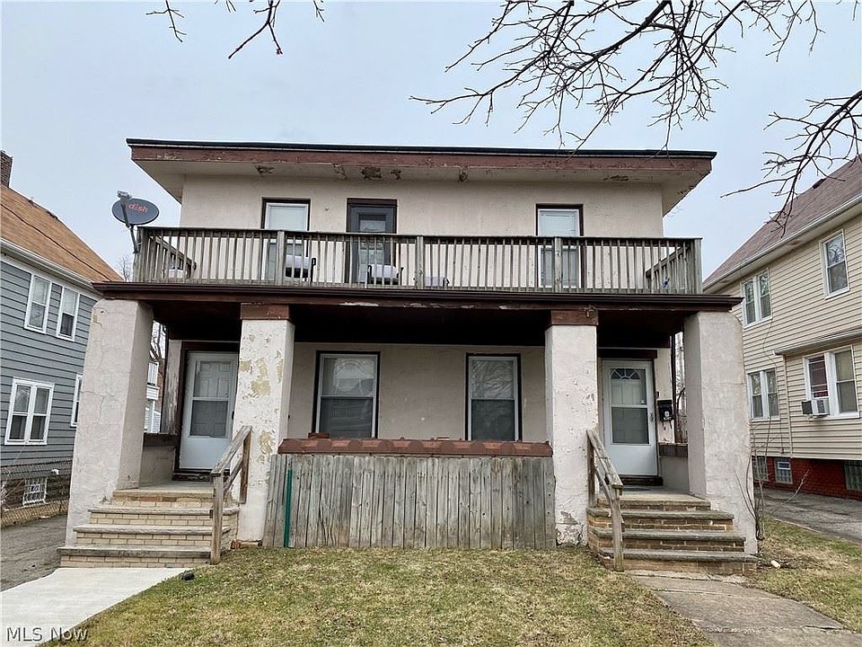 1st image of 8207 Rosewood Ave