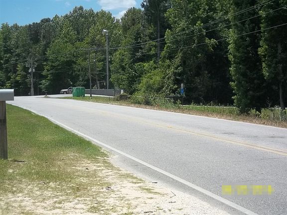 4th image of 348 Lee Road 210
