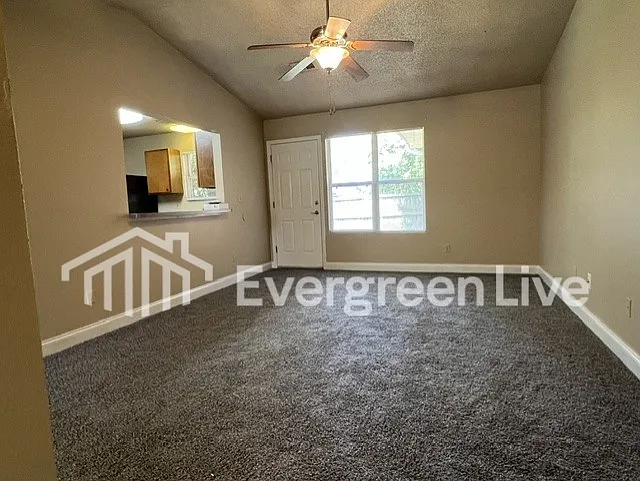 110 Willow Gardens Ct — Photo 5