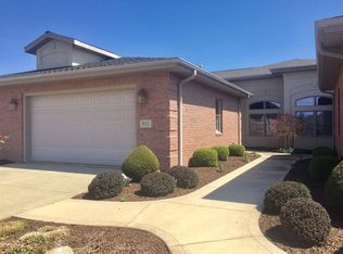 935 N High Pointe Ct, Bluffton, IN 46714