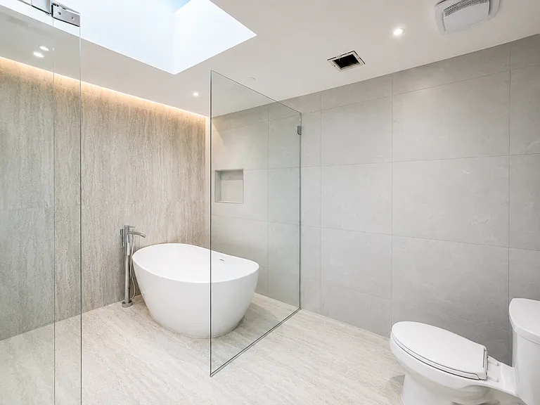 20 Terrace Pl #PHF — Photo 15