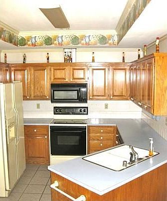 2nd image of 3805 W Cedar St