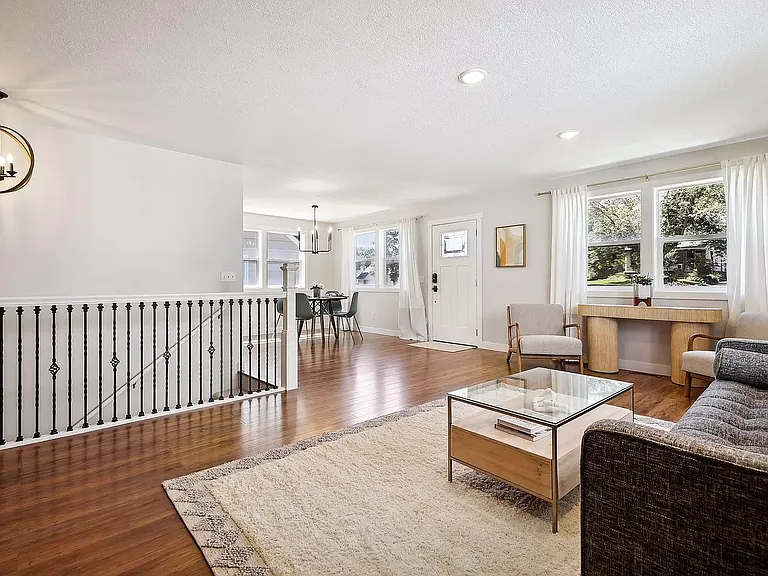 5827 Xerxes Ave S — Photo 22