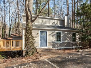 102 Bonnell Ct, Cary, NC 27511