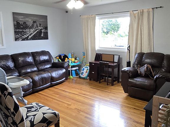 2nd image of 78 7th Ave #1