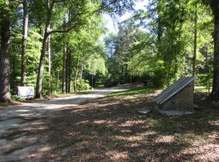 411 E Ranchette Rd, Temple, GA 30179