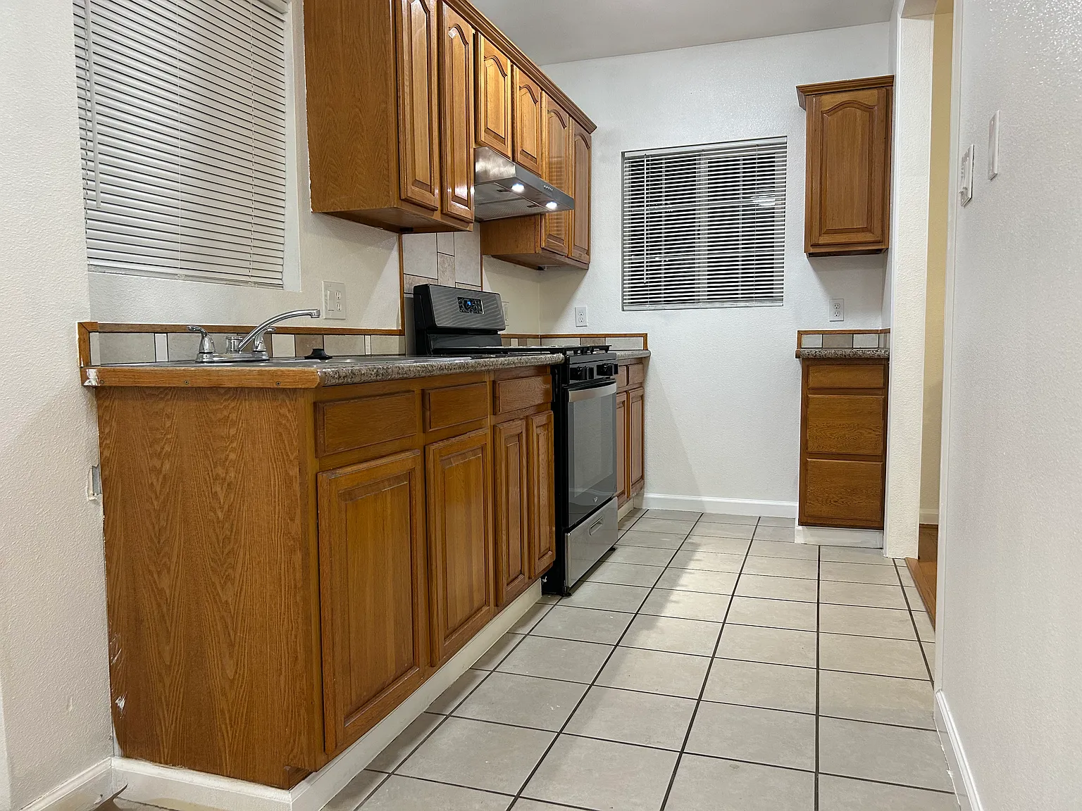 1 bed, 600 sqft, $1,975 — Photo 4