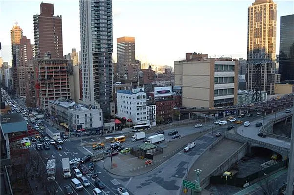 Rented by essential NEW YORK Real Estate | media 4