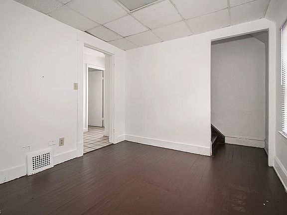 5th image of 3588 W 66th St Unit 2