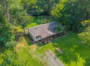 3594 Oakwood Rd, Woodlawn, TN 37191