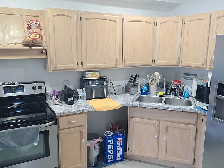 13220 SW 66th St #A — Photo 11
