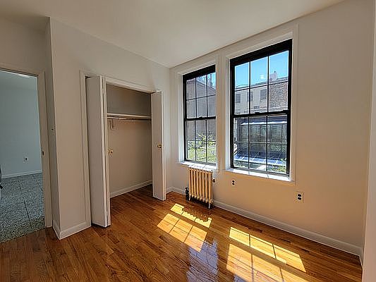 2nd image of 330 W 15th St APT 2D