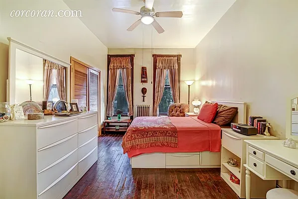 Sold by Corcoran | media 19