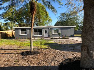 8142 Rose Ter, Seminole, FL 33777