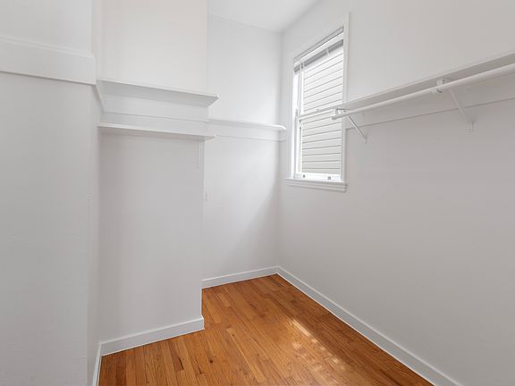 5th image of 2774 Franklin St #6