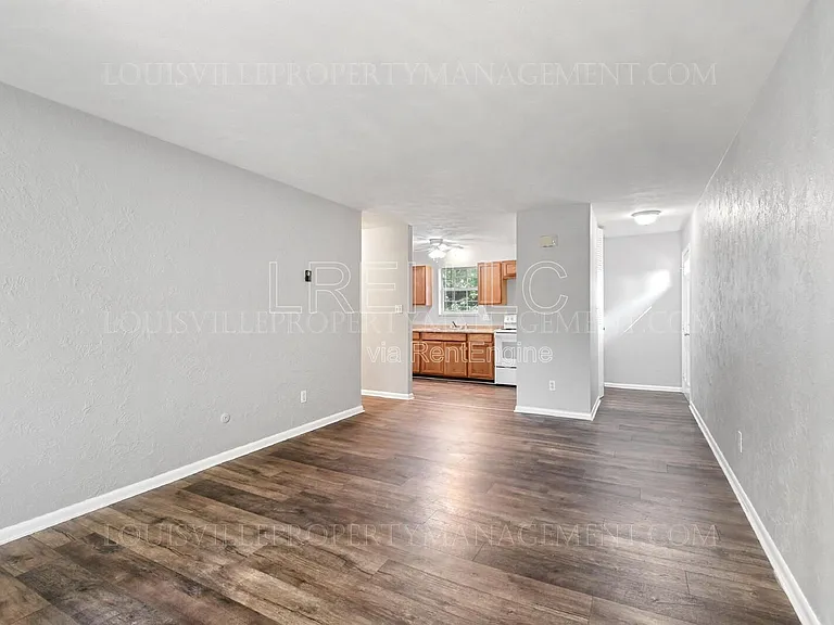 1202 E Walford Dr #2 — Photo 11