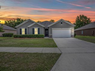 2716 Summerglen Ln, Eustis, FL 32736