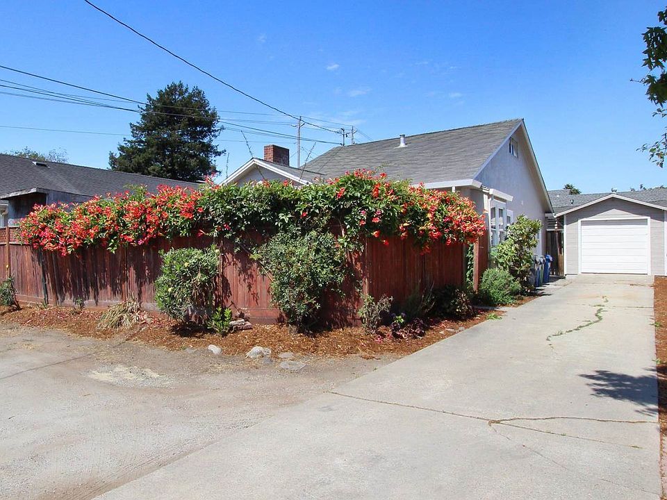 1505 17th Ave Santa Cruz CA 95062 Zillow