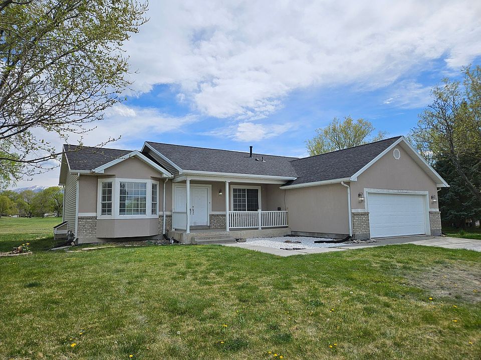 1st image of 822 Lakeview Dr