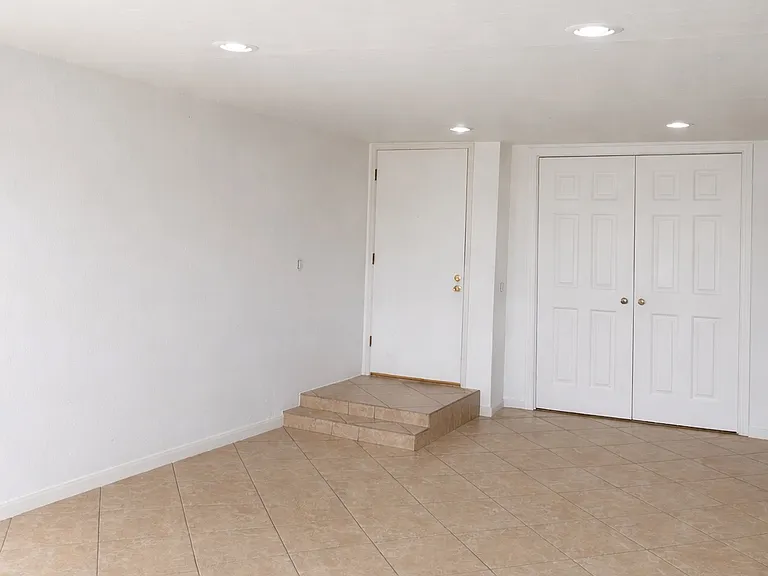 3565 Linden Ave #107 — Photo 10