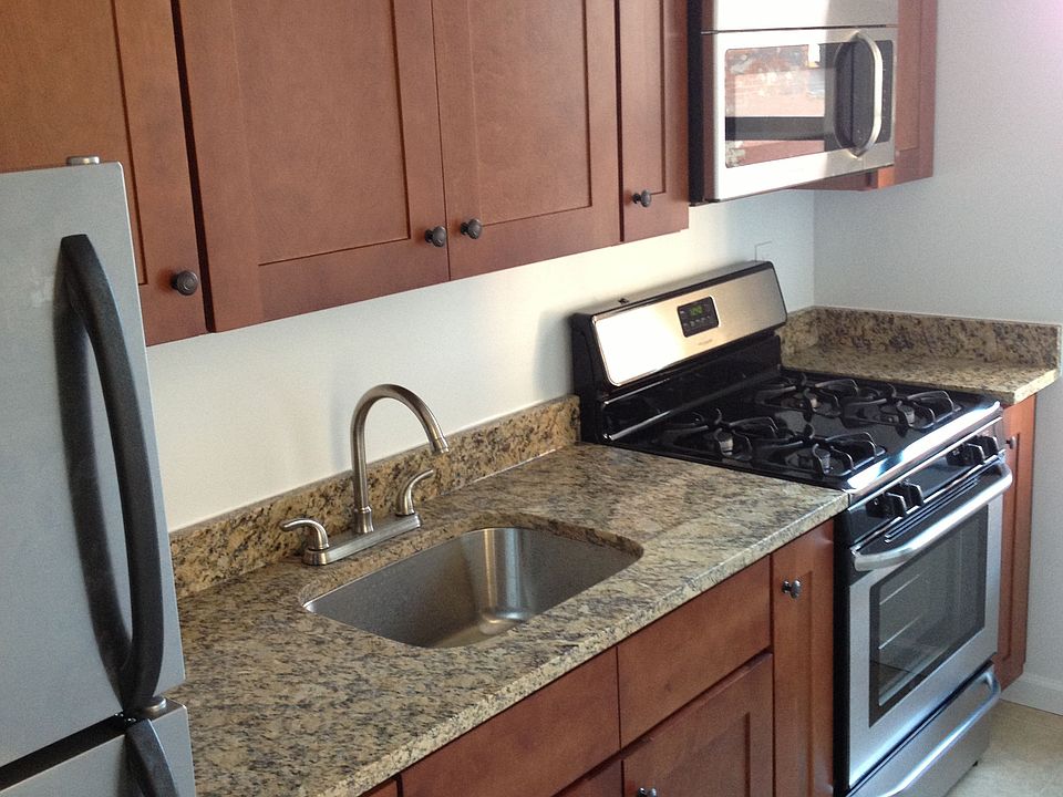 1st image of 3737 88th St