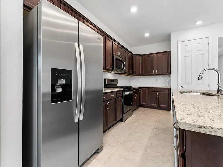 7552 SW 56th Pl — Photo 19