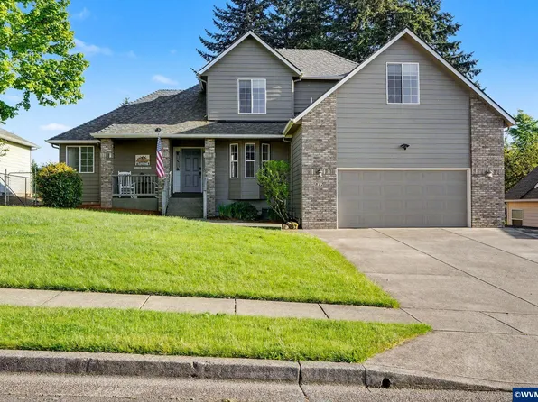 812 SW 8th St, Sublimity, OR 97385