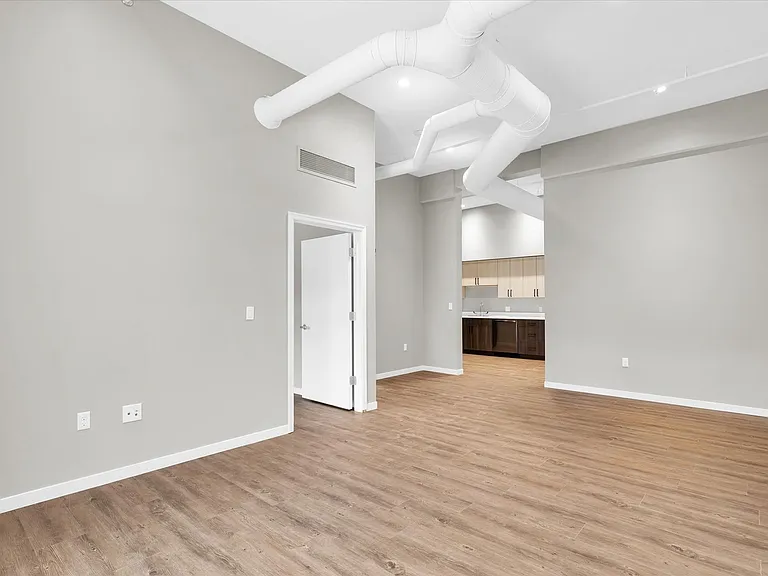 209 N Neil St #202 — Photo 7