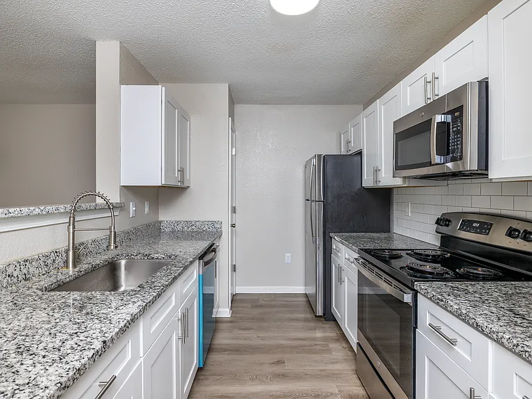 Stonehedge Townhomes — Photo 3