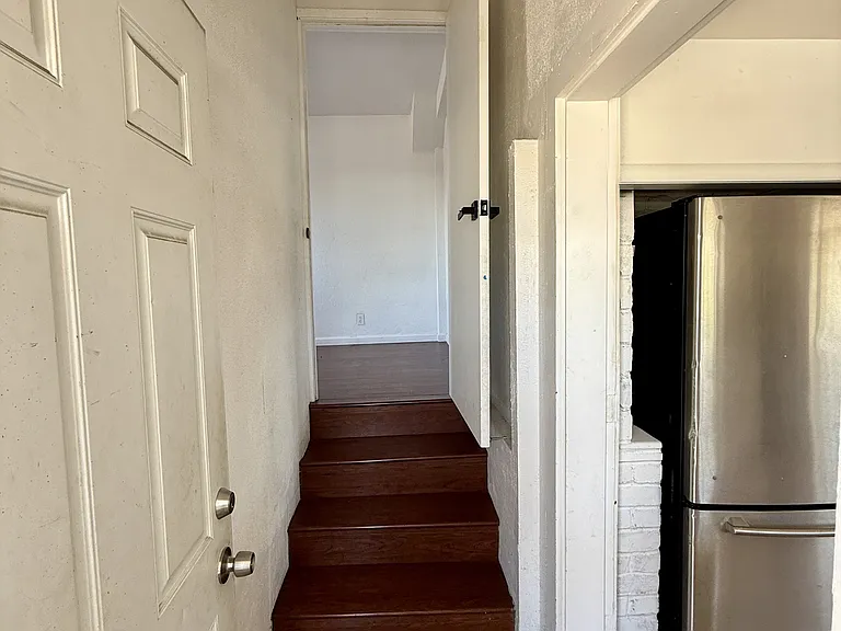 806 52nd Ave #B — Photo 12