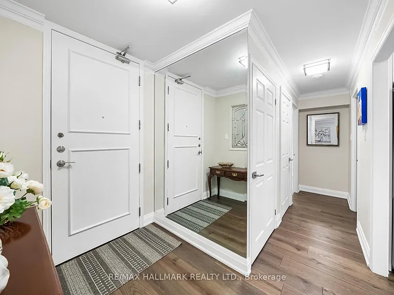 2210 Lakeshore Rd #104 — Photo 11