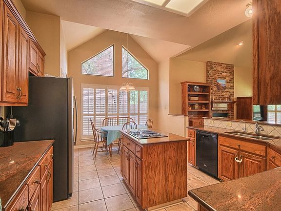 2nd image of 15207 Antler Creek Dr