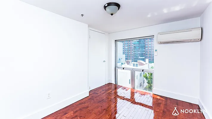 Rented by Nooklyn NYC LLC | media 24