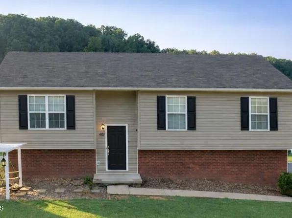 408 Fondulac Dr, Kingsport, TN 37663