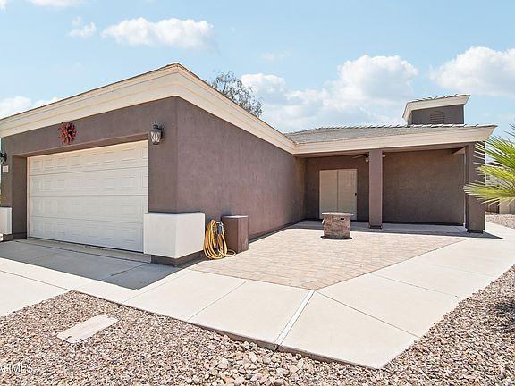 3rd image of 3953 W MUSTANG Court